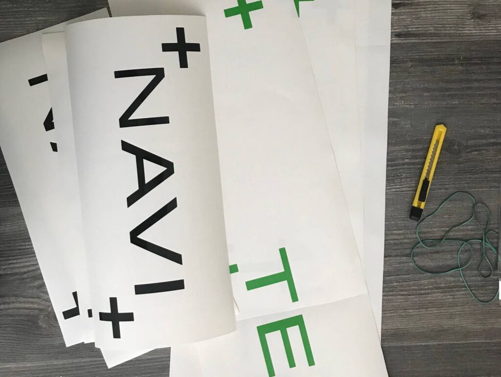 Jak připravit grafiku pro řezanou fólii: co musí splňovat soubor, aby šel rovnou do výroby